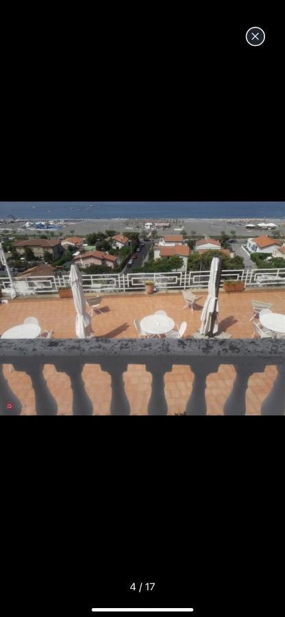 Appartamento Nel Fabbricato Denominato Il Castello برايا إيه ماري المظهر الخارجي الصورة
