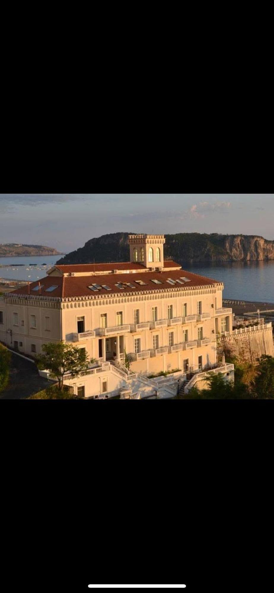Appartamento Nel Fabbricato Denominato Il Castello برايا إيه ماري المظهر الخارجي الصورة